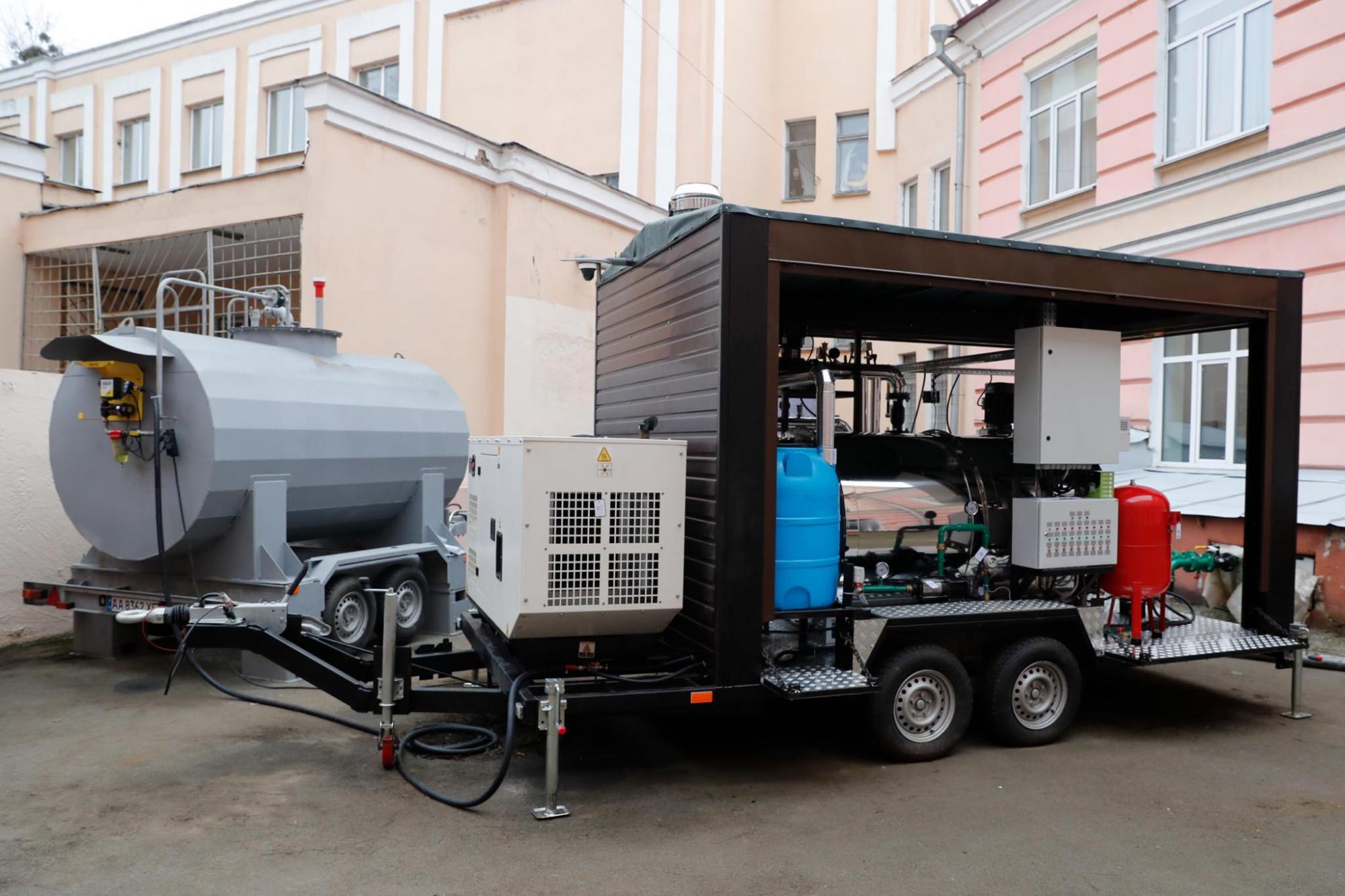 Kyiv preparing for long power outages: Costs and efforts